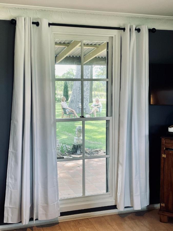 Blueberry Hill Vineyard Stay Rothbury Экстерьер фото