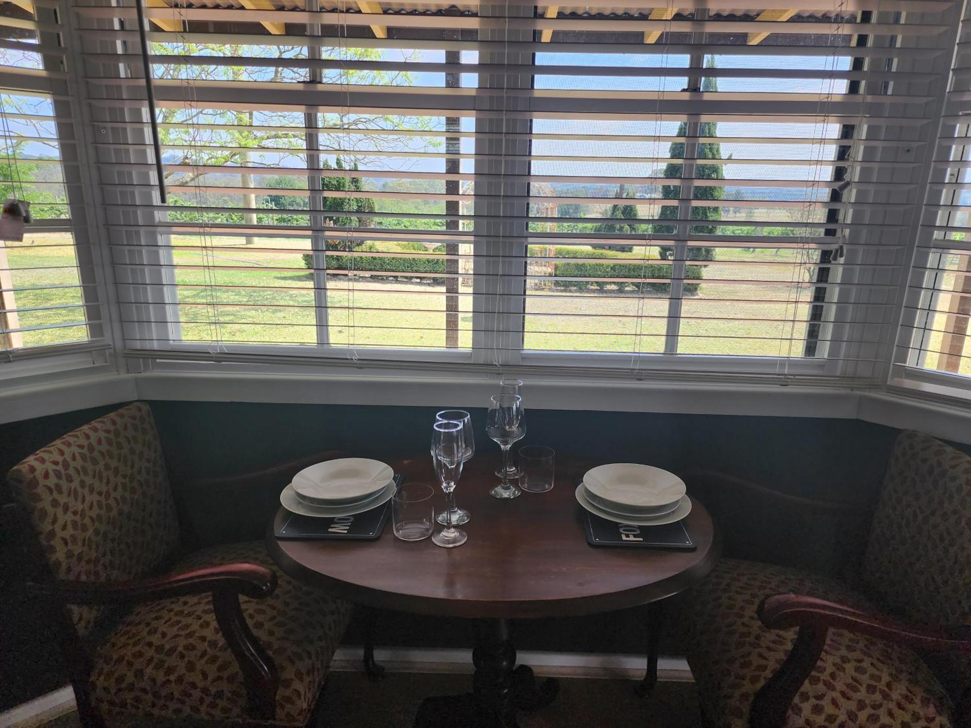 Blueberry Hill Vineyard Stay Rothbury Экстерьер фото